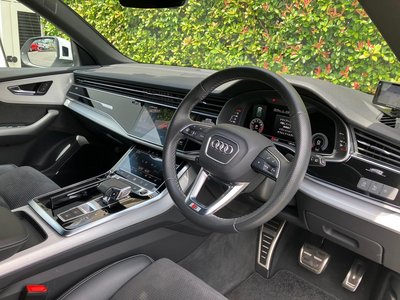 2021 AUDI Q8 照片 8