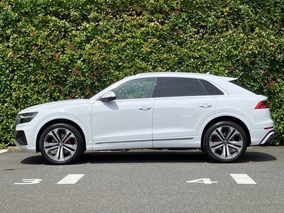 2021 AUDI Q8 照片 5