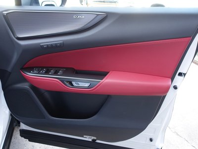 2023 Lexus NX — миниатюра 50