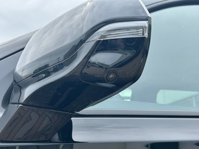 صورة مصغرة 13 لـ 2025 Cadillac ESCALADE