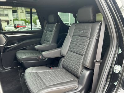 صورة مصغرة 58 لـ 2025 Cadillac ESCALADE