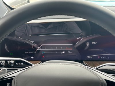 صورة مصغرة 28 لـ 2025 Cadillac ESCALADE