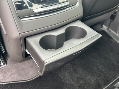 صورة مصغرة 61 لـ 2025 Cadillac ESCALADE