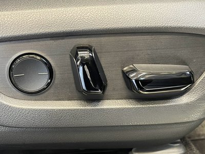 صورة مصغرة 46 لـ 2023 Lexus RX