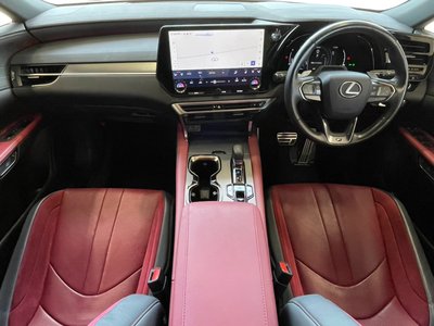 صورة مصغرة 35 لـ 2023 Lexus RX