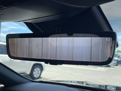 صورة مصغرة 54 لـ 2023 Lexus RX
