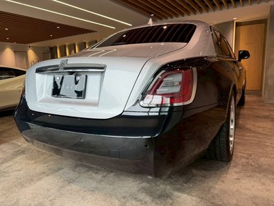 صورة 12 لـ 2021 ROLLS-ROYCE GHOST