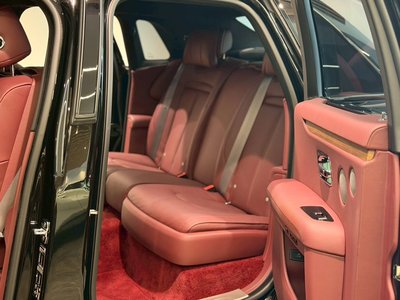 صورة 37 لـ 2021 ROLLS-ROYCE GHOST