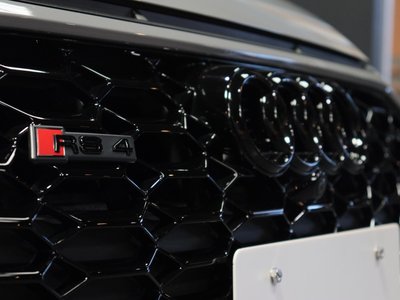 2021 AUDI RS4 AVANT thumbnail 17