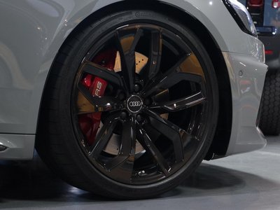 2021 AUDI RS4 AVANT photo 8