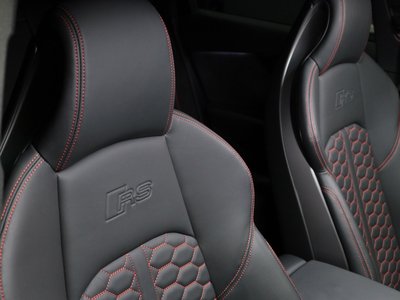 2021 AUDI RS4 AVANT thumbnail 41