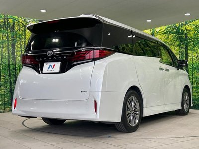 2023 Toyota ALPHARD — фото 18