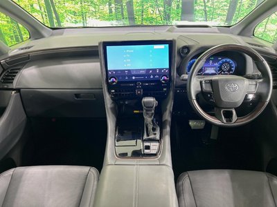 2023 Toyota ALPHARD — фото 2
