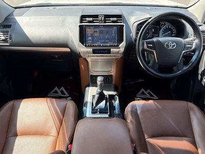 2021 Toyota LAND CRUISER PRADO — фото 12