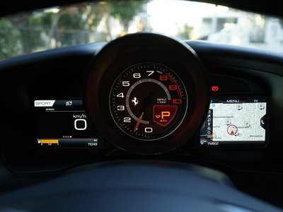 صورة 6 لـ 2022 Ferrari F8 SPIDER