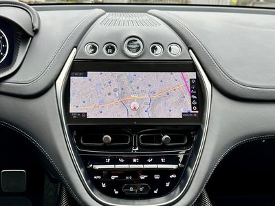 2024 Aston Martin DBX — миниатюра 53
