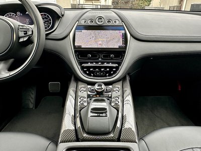 2024 Aston Martin DBX — миниатюра 52