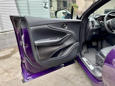 2024 Aston Martin DBX — миниатюра 71