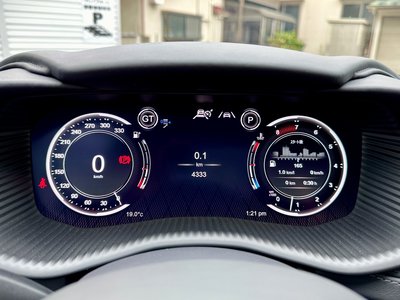 2024 Aston Martin DBX — миниатюра 49
