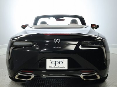 صورة 4 لـ 2021 Lexus LC CONVERTIBLE
