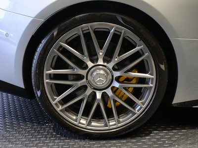 صورة 11 لـ 2025 Mercedes-BENZ GT AMG