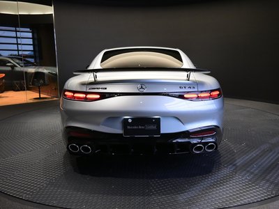 صورة 6 لـ 2025 Mercedes-BENZ GT AMG