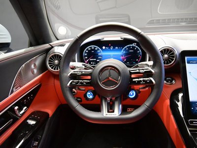 صورة 16 لـ 2025 Mercedes-BENZ GT AMG