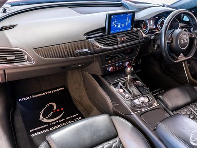 2015 AUDI RS6 AVANT 照片 26