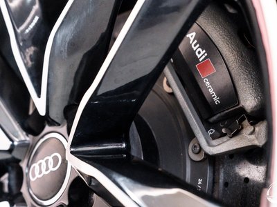 2015 AUDI RS6 AVANT 照片 12
