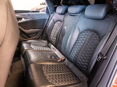 2015 AUDI RS6 AVANT 照片 31