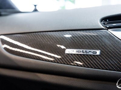 2015 AUDI RS6 AVANT 照片 35