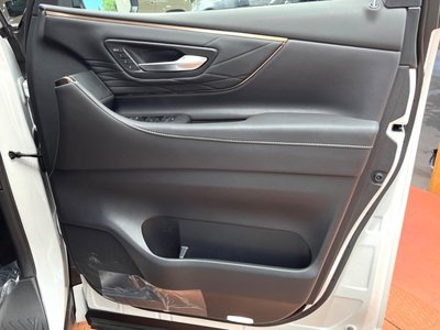 2024 Toyota ALPHARD 照片 33