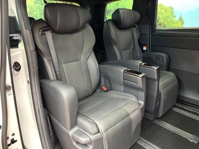 2024 Toyota ALPHARD 照片 11