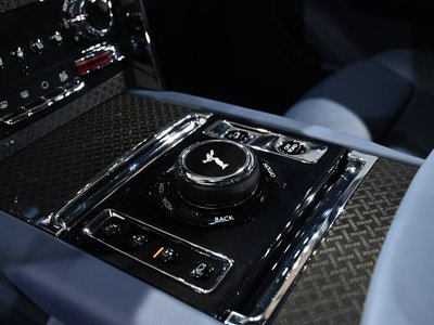 صورة 77 لـ 2021 ROLLS-ROYCE CULLINAN