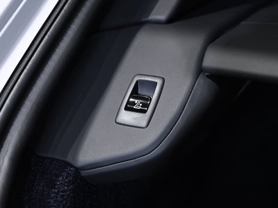 صورة 22 لـ 2021 ROLLS-ROYCE CULLINAN