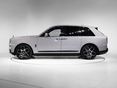 صورة 10 لـ 2021 ROLLS-ROYCE CULLINAN