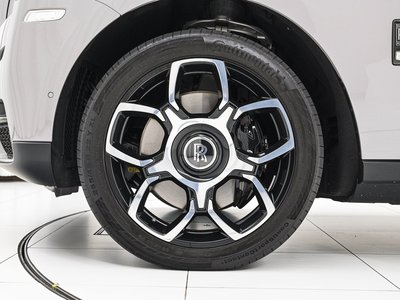 صورة 17 لـ 2021 ROLLS-ROYCE CULLINAN