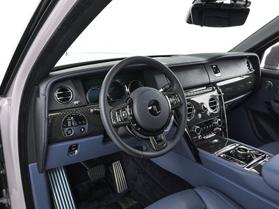 صورة 36 لـ 2021 ROLLS-ROYCE CULLINAN