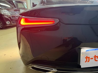صورة 10 لـ 2017 Lexus LC