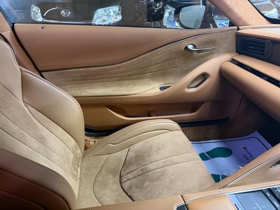 صورة 13 لـ 2017 Lexus LC