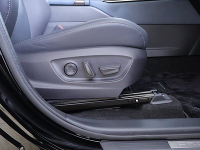 2025 Toyota CROWN ESTATE — миниатюра 40