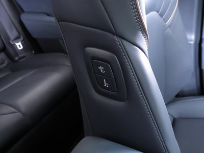 2025 Toyota CROWN ESTATE — миниатюра 42
