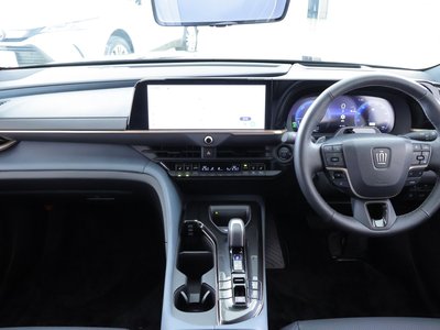 2025 Toyota CROWN ESTATE — миниатюра 7