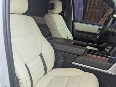 صورة مصغرة 34 لـ 2023 Toyota TUNDRA