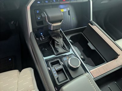 صورة مصغرة 24 لـ 2023 Toyota TUNDRA