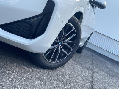 2025 BMW X1 thumbnail 21