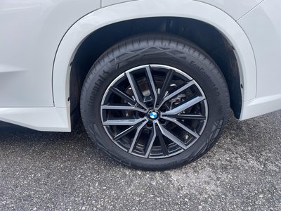 2025 BMW X1 thumbnail 23
