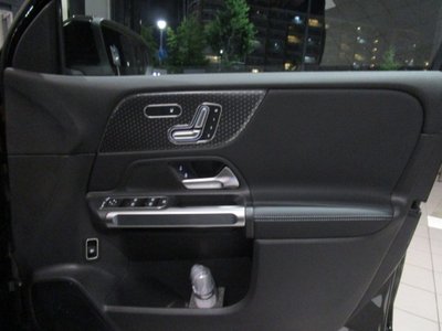 صورة 11 لـ 2025 Mercedes-BENZ EQB