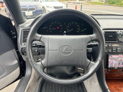 صورة 30 لـ 1995 Lexus LS