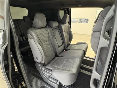 2025 Toyota ALPHARD photo 22